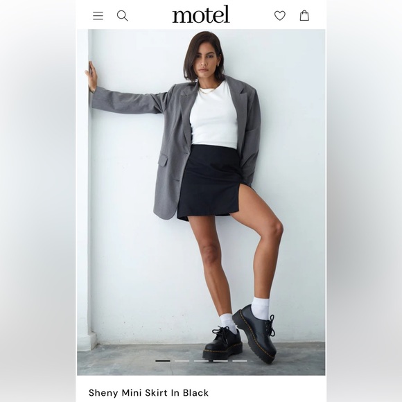 Motel Rocks Dresses & Skirts - Motel rocks high waisted black mini skirt